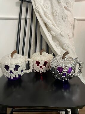 Disney Parks Snow White Evil Queen Poison Apple Sipper‎ Mug Cups (3)